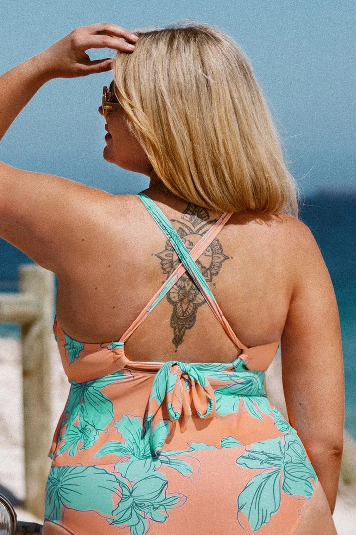 CUPSHE Blooming Flowers Cropped Peplum Plus Size Tankini