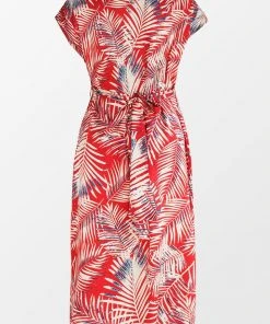 CUPSHE Emmy Leafy Wrap Dress Dresses