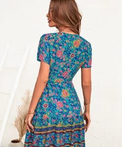 CUPSHE Dresses Gertie V-neck Ruffle Lace Up A-shape Dress