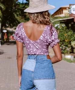 CUPSHE Smocked And Floral Swimsuits Kataleya Ditsy Scoop Ruched Short Sleeve Bodysuit