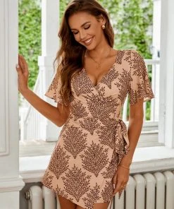 CUPSHE Navagio Khaki Column Tie Romper Accs & Clothing