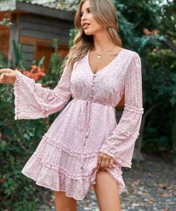 CUPSHE Varadero Pink V-neck Bell Sleeve Dress Dresses