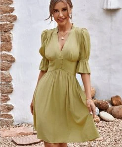 CUPSHE Dresses Cable Beach V-neck Bubble Sleeve Smocking A-Shape Dress