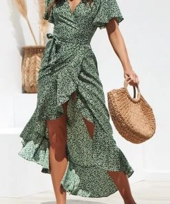 CUPSHE Flared Sleeve V-neck Ditsy Dress Dresses