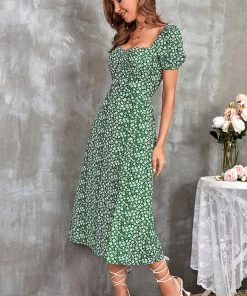 CUPSHE Thalia Square Neck Bubble Sleeve A-Shape Dress Dresses