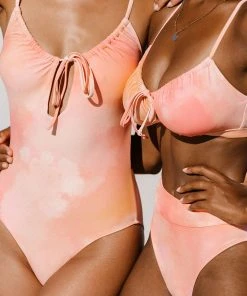 CUPSHE Holiday Sunrise Ruched Tied One Piece Swimsuit