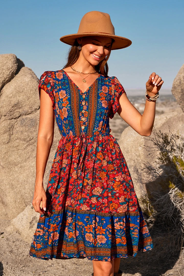 CUPSHE Jaycee V-neck Bubble Sleeve A-shape Dress