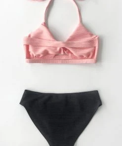 CUPSHE Swimwear UP TO 70% OFF Textured Pink And Navy Halter Bikini