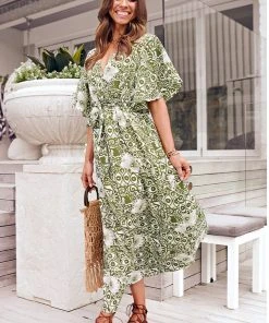 CUPSHE Luciana Short Sleeve Pull Over Tie Waist Sheath Dress