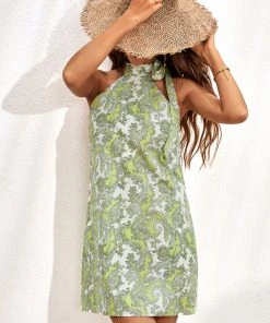 CUPSHE Karmen Paisley Loose Waisted A-Shape Dress Dresses