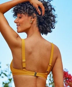 CUPSHE Swimwear UP TO 70% OFF Textured Underwire Bikini Top