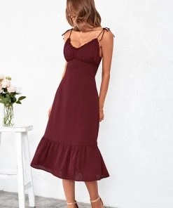 CUPSHE Lola Thin Straps Smocking Slip Dress
