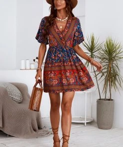 CUPSHE Kora Short Sleeve V-neck Short Length Dress Dresses