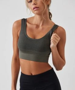 CUPSHE Accs & Clothing Midnight Hour U-neck Medium Support Sports Bra