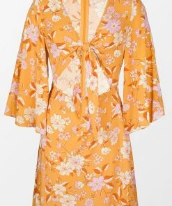 CUPSHE Keara Fitted Waisted Bunny Tie Cut Out A-Shape Dress