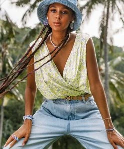 CUPSHE Summer Glow Up Yellow Ditsy Bodysuit