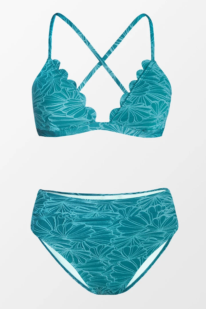 CUPSHE Flourishing Floral Scalloped Bralette And Cheeky High Waist Set