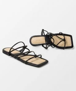 CUPSHE Accs & Clothing Flirt Black Square Toe Double-strap Sandals