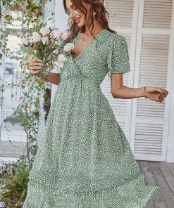 CUPSHE Dresses Emily V-neck Short Sleeve Maxi Dress