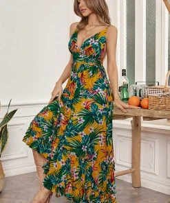 CUPSHE Ebele Hawaiian Floral Strap A-Shape Dress Dresses