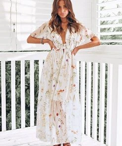 CUPSHE Dresses Wildflower V-Neck Ditsy Cut Out Dress