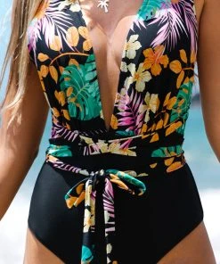 CUPSHE Valeria Criss Cross Tropical One Piece Swimsuit One Pieces