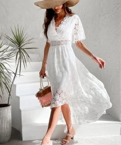 CUPSHE Dresses Astrid White V-neck Short Sleeve Dress