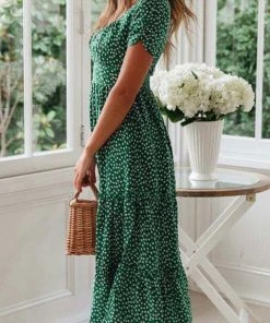 CUPSHE Aubree Bubble Sleeve Ruffle Loose Waisted A-Shape Dress