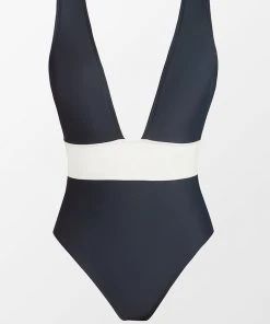 CUPSHE Saint Tropez Surplice Plunge One Piece Swimsuit One Pieces