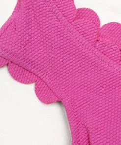 CUPSHE Dejah Pink V-neck Scalloped Pink One Piece Swimsuit