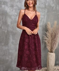 CUPSHE Lola V-neck Thin Straps Backless Slip Dress