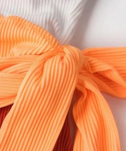 CUPSHE Colorblock Plunging One Piece Swimsuit One Pieces