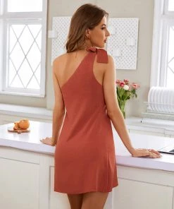 CUPSHE Mariana One-shoulder Tie A-Shape Dress