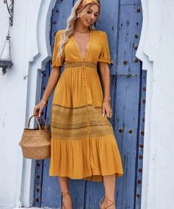 CUPSHE Malvina Plunge Bubble Sleeve Cut Out A-Shape Dress Dresses