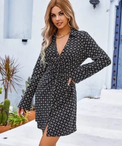 CUPSHE Addy Open Front Ruching Long Sleeve Dress