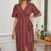 CUPSHE Dresses Leanna V-neck Half Sleeves Lace Up A-Shape Dress