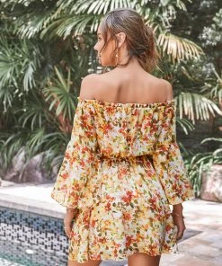 CUPSHE Carlene Fringe Elastic Waist A-Shape Dress Dresses