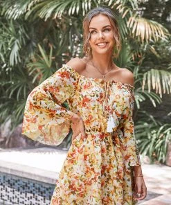 CUPSHE Carlene Fringe Elastic Waist A-Shape Dress Dresses