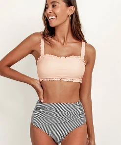 CUPSHE Ruffle Bandeau Bikini With High Waisted Bottom