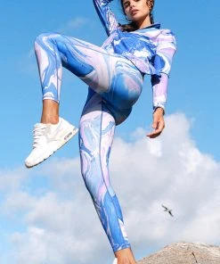 CUPSHE Spring Fling Marble Activewear Set