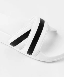 CUPSHE Baker Beach Black White Stripe Slippers Accs & Clothing