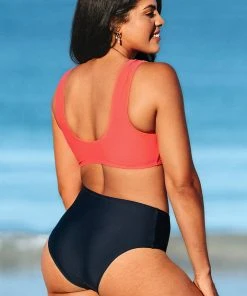 CUPSHE Swimwear UP TO 70% OFF Alora Knotted Front Plus Size Bikini