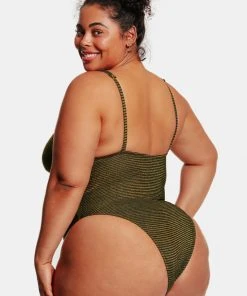 CUPSHE Love Los Angeles Ribbed Cutout Plus Size One Piece Swimsuit