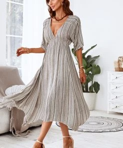 CUPSHE Dulce V-neck Stripes Half Sleeves A-shape Dress Dresses