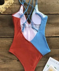 CUPSHE Colorblocked V-Neck One Piece Swimsuit