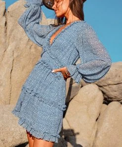 CUPSHE Addison Long Sleeve Ditsy Ruffle Short Dress Dresses