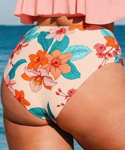 CUPSHE Swimwear UP TO 70% OFF Lucy Floral High Waisted Plus Size Bikini Bottom