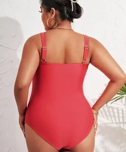CUPSHE 4th Of July Shining Sea Red Twist Front Plus Size One Piece Swimsuit