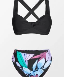 CUPSHE Tropicool Leaf Twist Front Midkini And Classic Hipster Set Swimwear UP TO 70% OFF