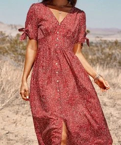 CUPSHE Wendy Bubble Sleeve V-neck A-shape Dress